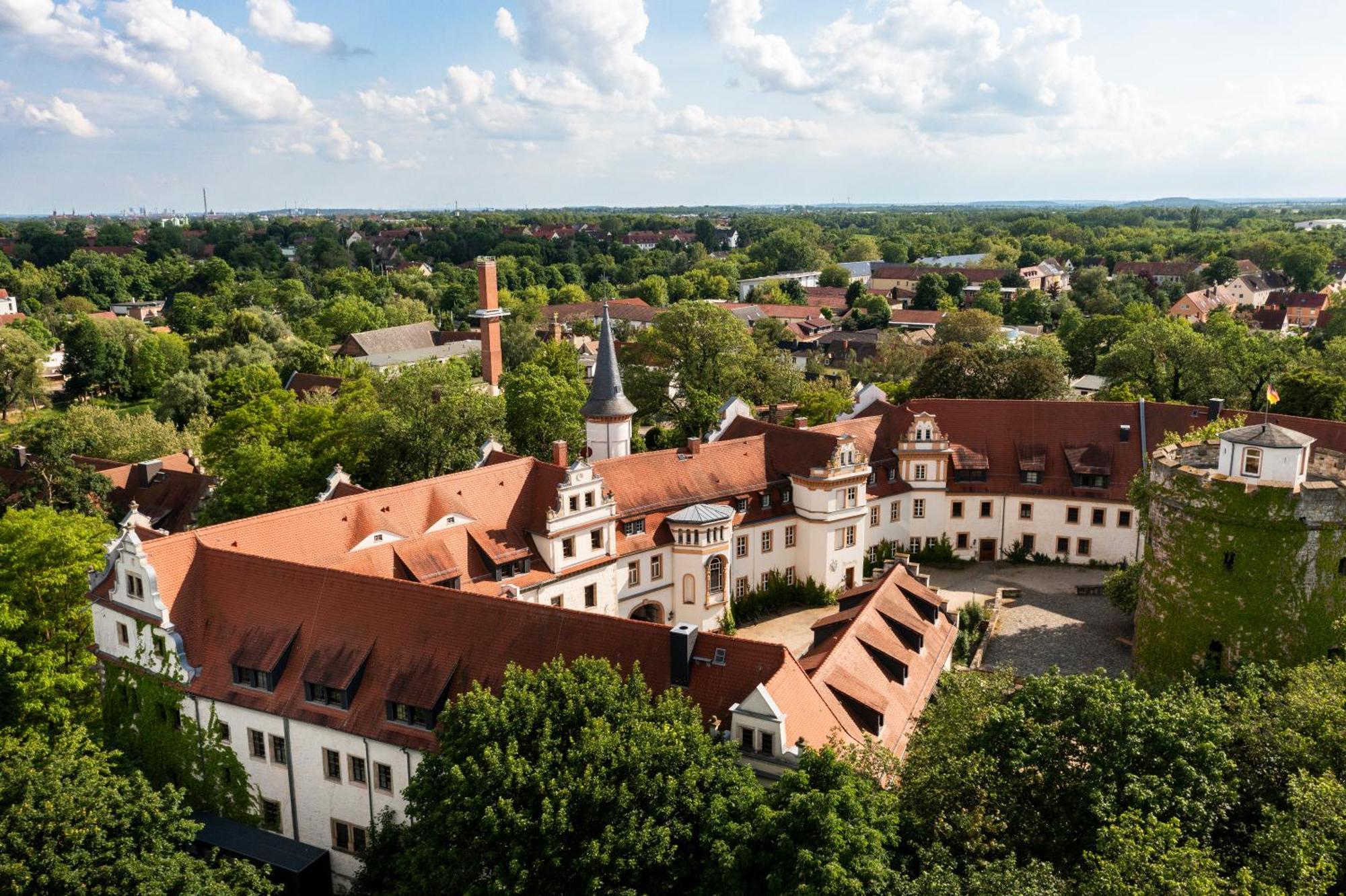 Hotel Schloss Schkopau Buitenkant foto