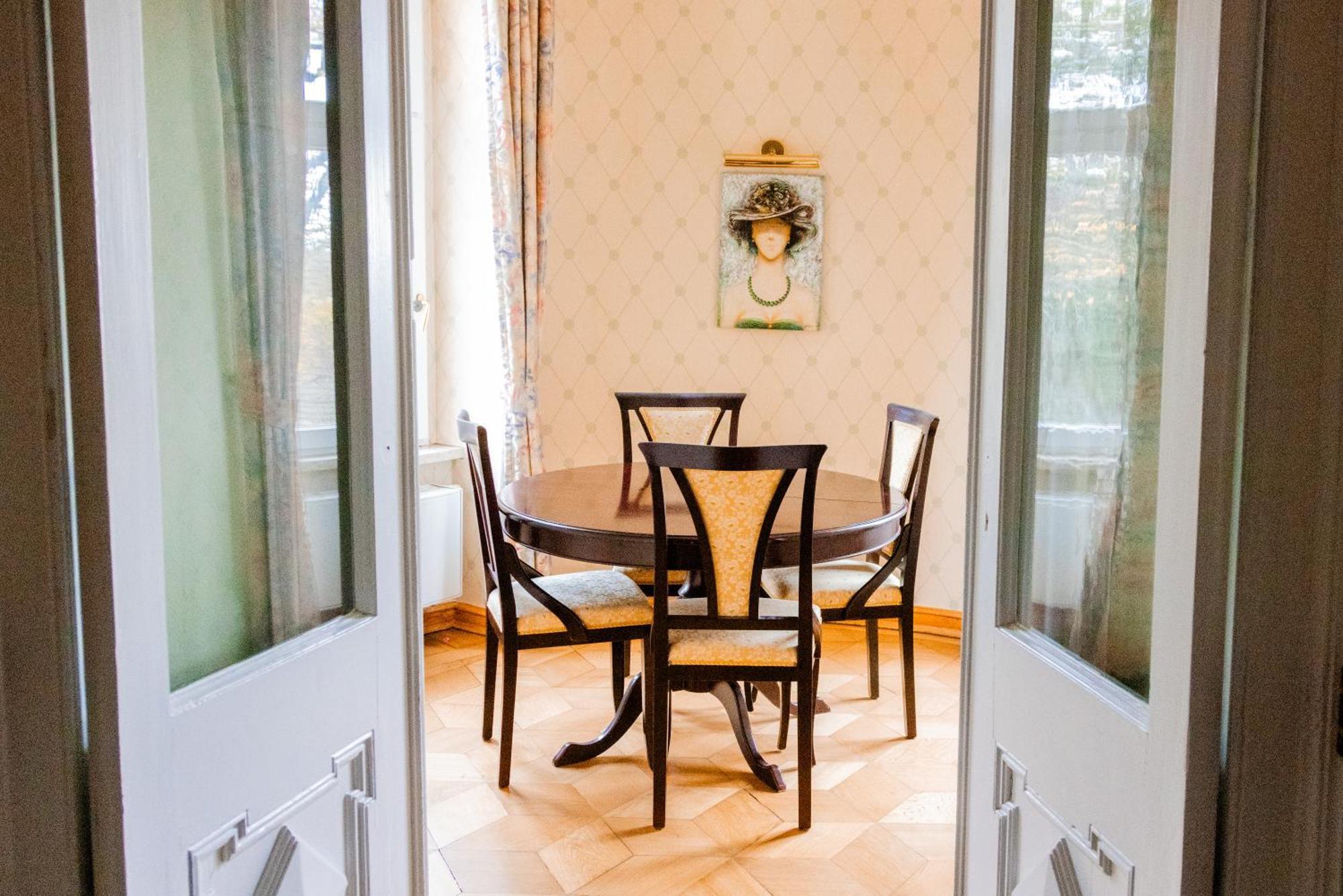 Hotel Schloss Schkopau Buitenkant foto